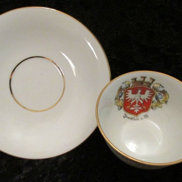 Collectible Bavaria Frankfurt Coat of Arms Royal Crest Small Tea Cup & Saucer - Picture 1 of 4